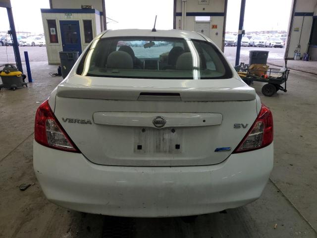 3N1CN7AP8EL845209 - 2014 NISSAN VERSA S WHITE photo 6