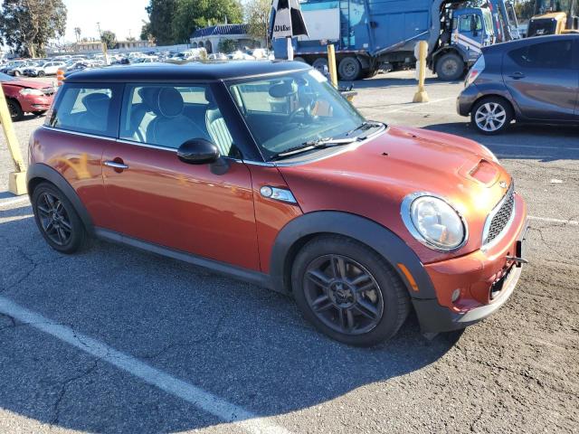 WMWSV3C53BTY15536 - 2011 MINI COOPER S ORANGE photo 4