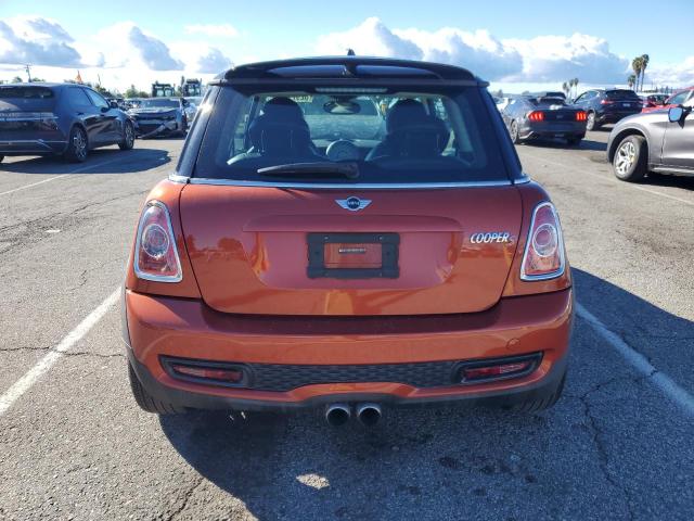 WMWSV3C53BTY15536 - 2011 MINI COOPER S ORANGE photo 6