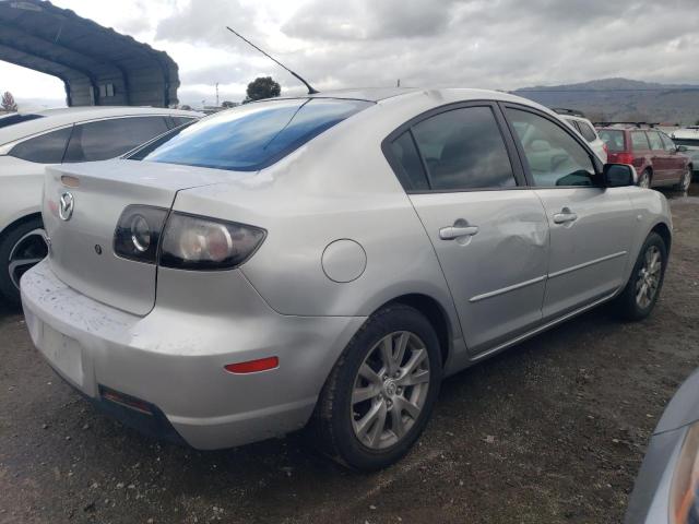 JM1BK12G581838288 - 2008 MAZDA 3 I SILVER photo 3