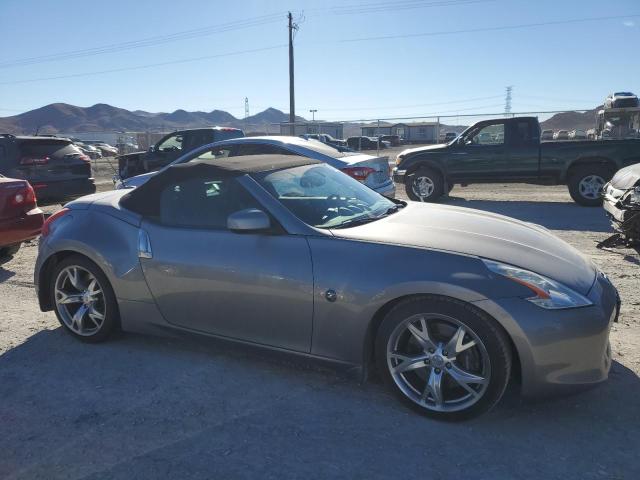 JN1AZ4FH6AM304056 - 2010 NISSAN 370Z GRAY photo 4