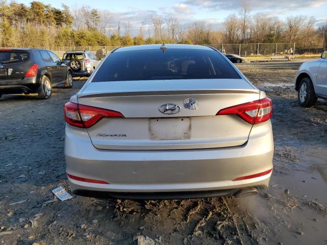 5NPE24AF3HH587626 - 2017 HYUNDAI SONATA SE SILVER photo 6