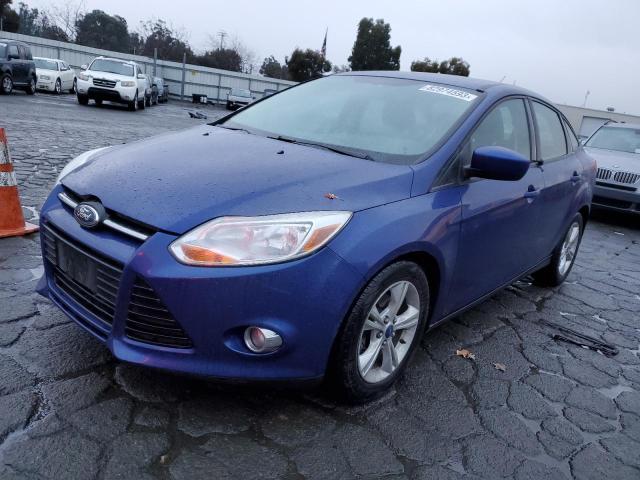 1FAHP3F21CL392455 - 2012 FORD FOCUS SE BLUE photo 1