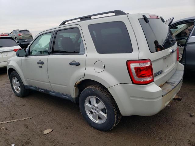 1FMCU03759KA21417 - 2009 FORD ESCAPE XLT SILVER photo 2