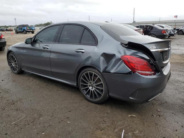 55SWF4JBXJU259855 - 2018 MERCEDES-BENZ C 300 GRAY photo 2