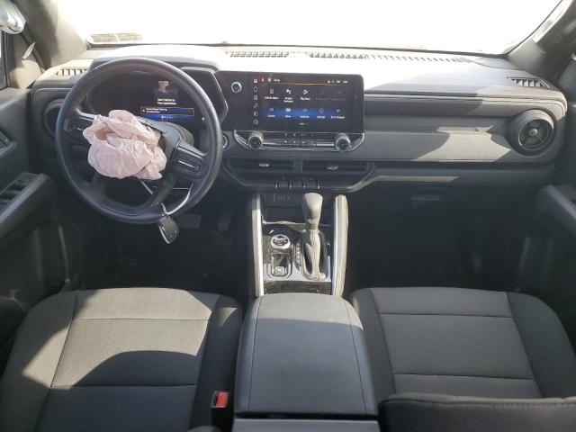 1GCPTBEK8R1112919 - 2024 CHEVROLET COLORADO WHITE photo 8