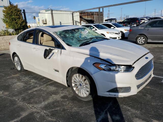 3FA6P0PU2FR280680 - 2015 FORD FUSION SE PHEV WHITE photo 4