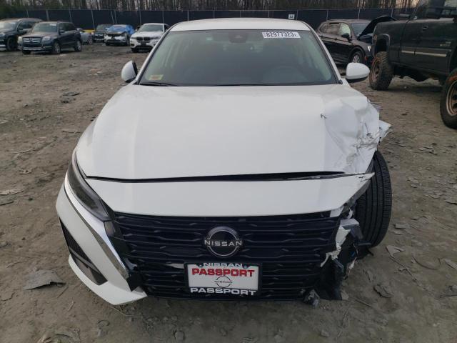 1N4BL4BV4PN414076 - 2023 NISSAN ALTIMA S WHITE photo 5