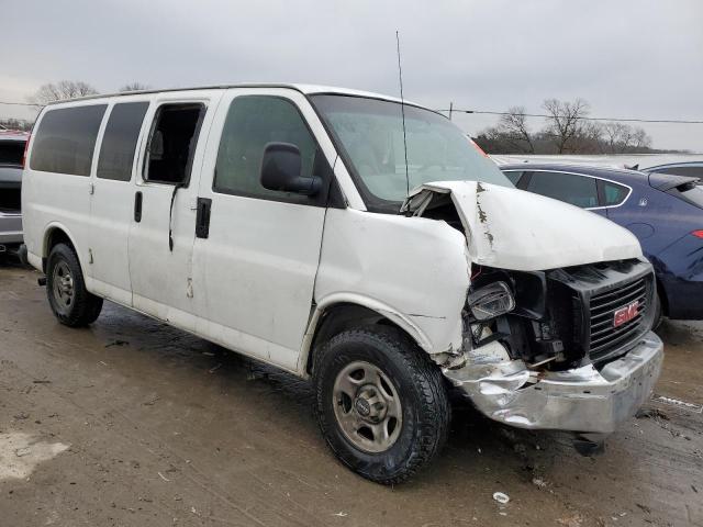 1GKFG154081231076 - 2008 GMC SAVANA G1500 WHITE photo 4