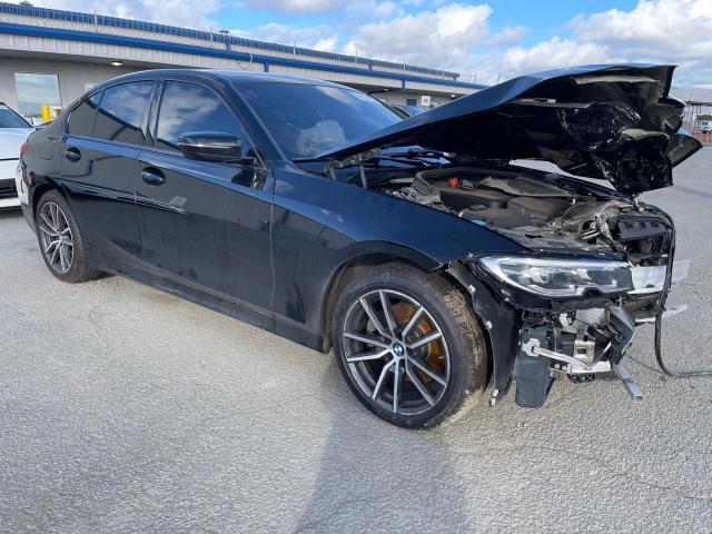 3MW5R1J53K8B03088 - 2019 BMW 330I BLACK photo 4