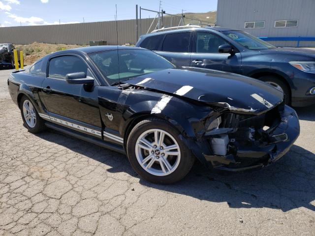 1ZVHT80N195116003 - 2009 FORD MUSTANG BLACK photo 4