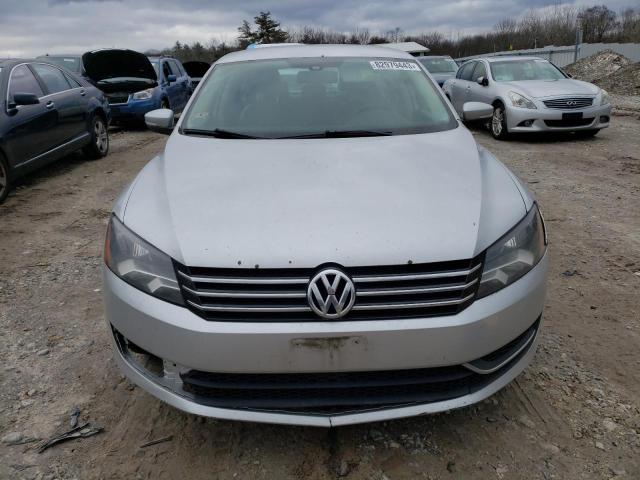 1VWBP7A33DC030228 - 2013 VOLKSWAGEN PASSAT SE SILVER photo 5