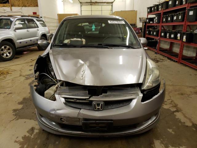 JHMGD37637S004197 - 2007 HONDA FIT S SILVER photo 5