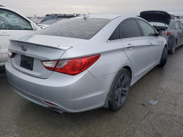 5NPEC4AC1CH368448 - 2012 HYUNDAI SONATA SE SILVER photo 3