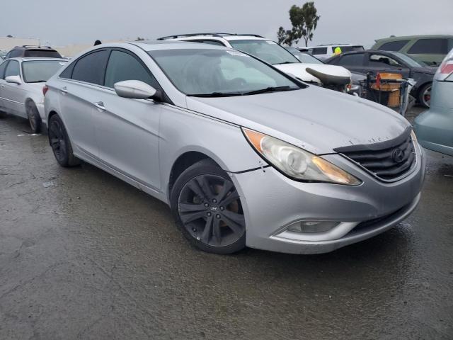 5NPEC4AC1CH368448 - 2012 HYUNDAI SONATA SE SILVER photo 4