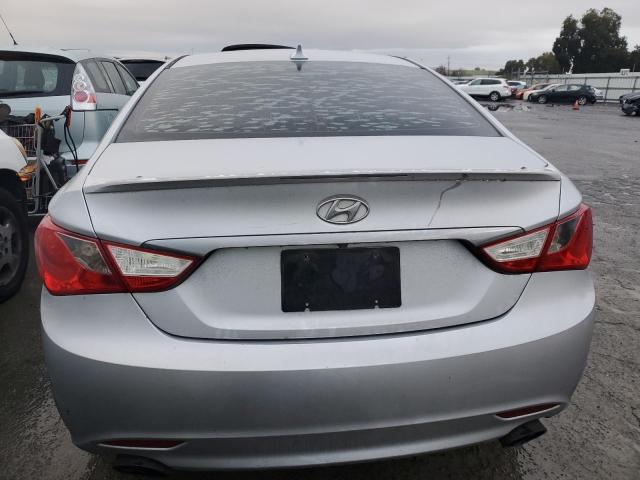 5NPEC4AC1CH368448 - 2012 HYUNDAI SONATA SE SILVER photo 6