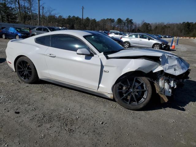 1FA6P8CF4J5143385 - 2018 FORD MUSTANG GT WHITE photo 4