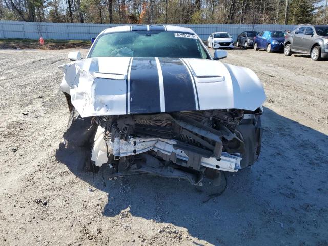 1FA6P8CF4J5143385 - 2018 FORD MUSTANG GT WHITE photo 5