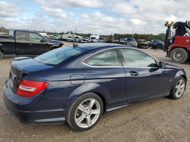 WDDGJ4HB8CF742694 - 2012 MERCEDES-BENZ C 250 BLUE photo 3