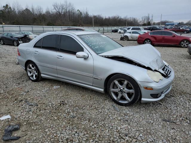 WDBRF52H47E025811 - 2007 MERCEDES-BENZ C 230 SILVER photo 4