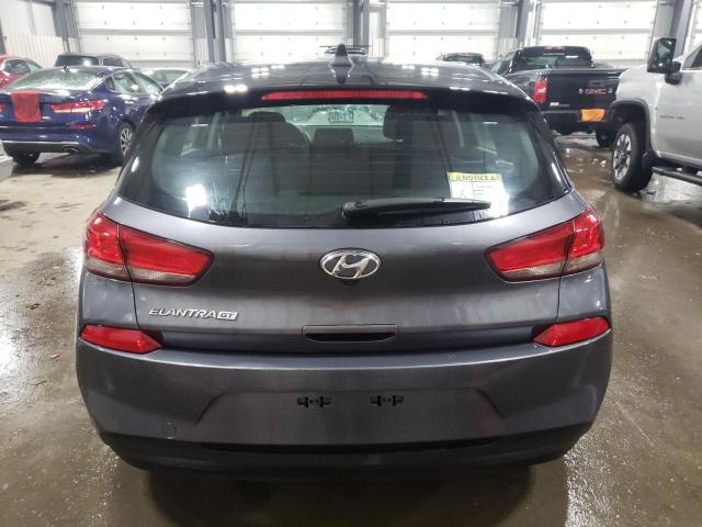 KMHH35LE5JU018904 - 2018 HYUNDAI ELANTRA GT GRAY photo 6