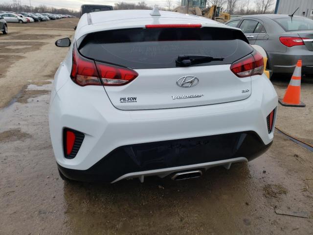 KMHTG6AF7KU015603 - 2019 HYUNDAI VELOSTER BASE WHITE photo 6