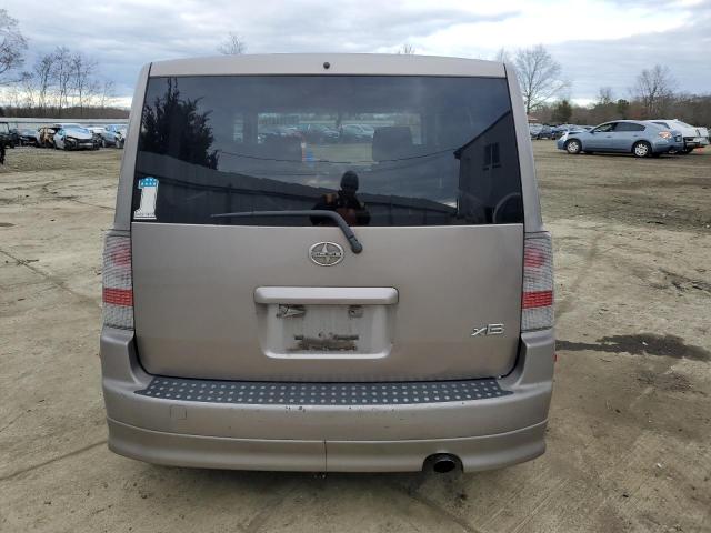 JTLKT324X40152640 - 2004 TOYOTA SCION XB GRAY photo 6