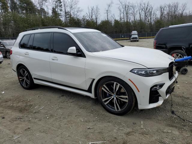 5UXCW2C09N9L87975 - 2022 BMW X7 XDRIVE40I WHITE photo 4