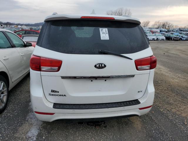 KNDMC5C18G6206216 - 2016 KIA SEDONA EX WHITE photo 6