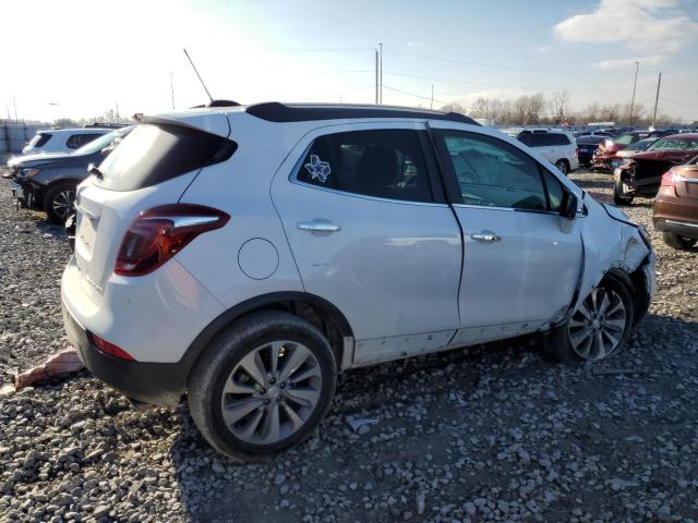 KL4CJASB5JB645984 - 2018 BUICK ENCORE PREFERRED WHITE photo 3