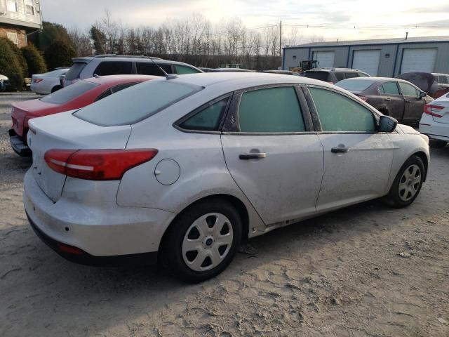 1FADP3E2XGL322412 - 2016 FORD FOCUS S SILVER photo 3