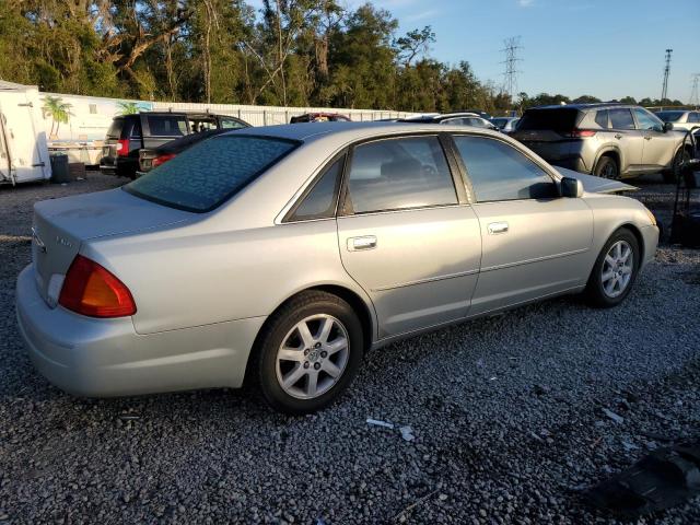 4T1BF28B6YU109121 - 2000 TOYOTA AVALON XL SILVER photo 3