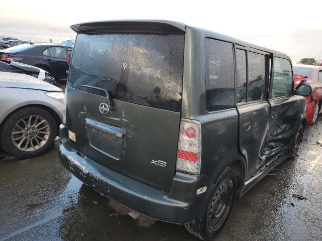 JTLKT324440136997 - 2004 TOYOTA SCION XB GRAY photo 3