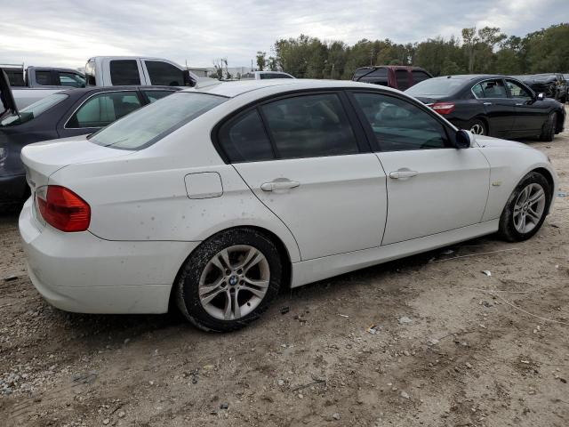 WBAVA37548NL43542 - 2008 BMW 3 SERIES I WHITE photo 3