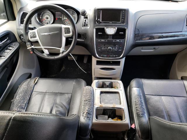 2C4RC1BG1GR127502 - 2016 CHRYSLER TOWN & COU TOURING CREAM photo 8