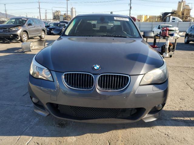 WBANW53518CT54299 - 2008 BMW 550 I GRAY photo 5