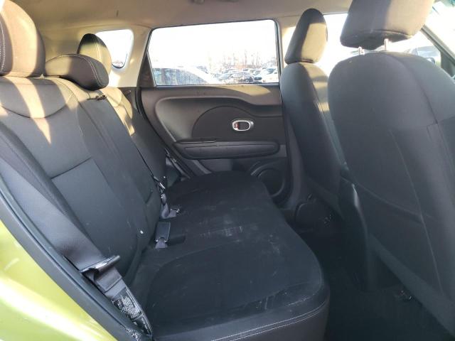 KNDJN2A26E7744105 - 2014 KIA SOUL GREEN photo 10