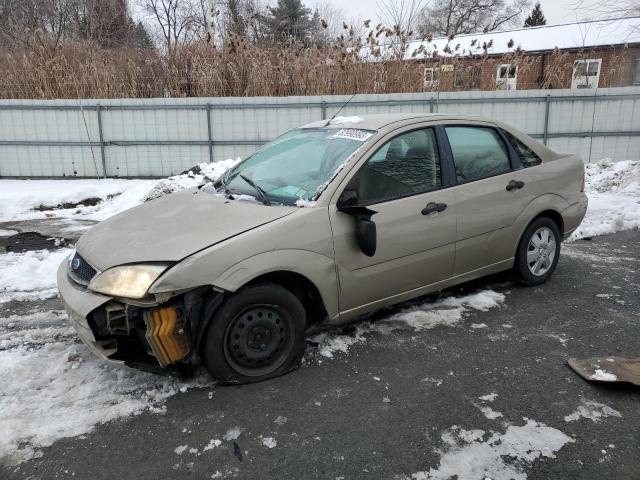 1FAFP34NX7W288927 - 2007 FORD FOCUS ZX4 GOLD photo 1