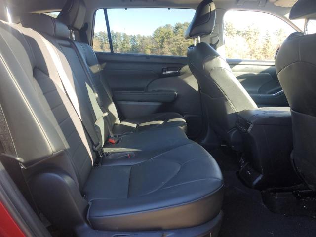 5TDGZRBH6MS093203 - 2021 TOYOTA HIGHLANDER XLE RED photo 11