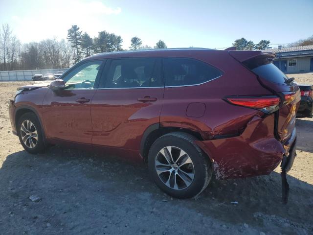 5TDGZRBH6MS093203 - 2021 TOYOTA HIGHLANDER XLE RED photo 2