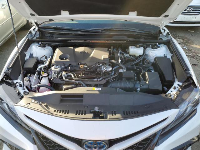 4T1K31AK0RU064630 - 2024 TOYOTA CAMRY XSE WHITE photo 11