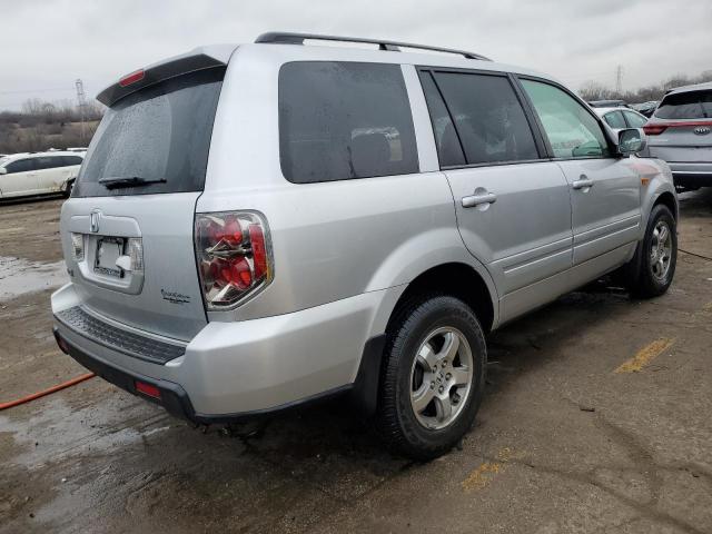 5FNYF28788B005202 - 2008 HONDA PILOT EXL SILVER photo 3