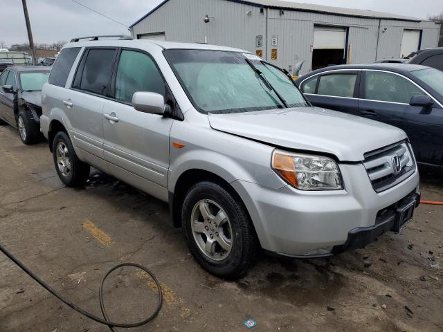 5FNYF28788B005202 - 2008 HONDA PILOT EXL SILVER photo 4