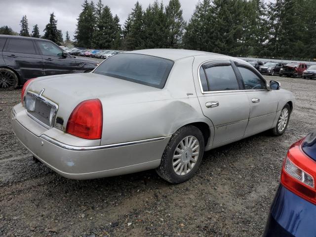 1LNHM83W04Y676554 - 2004 LINCOLN TOWN CAR ULTIMATE SILVER photo 3