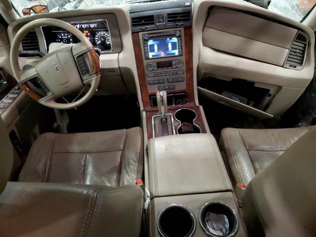 5LMJJ2J56CEL02996 - 2012 LINCOLN NAVIGATOR შავი ფოტო 8