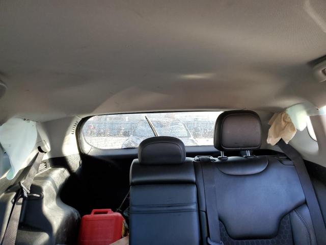 3C4NJDBB5KT813736 - 2019 JEEP COMPASS LATITUDE Schwarz Foto 10