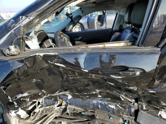 3C4NJDBB5KT813736 - 2019 JEEP COMPASS LATITUDE Schwarz Foto 7