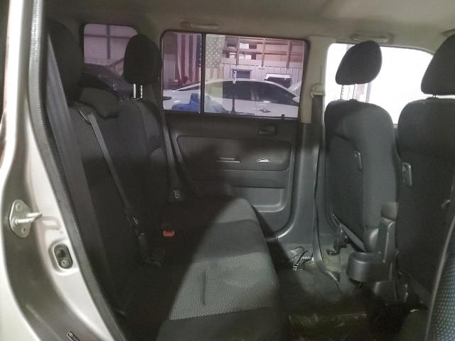 JTLKT324554010027 - 2005 TOYOTA SCION XB 银色 照片 11