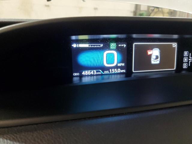 JTDKARFP0J3092676 - 2018 TOYOTA PRIUS PRIM 银色 照片 9