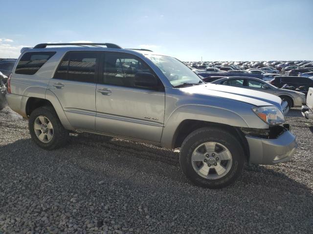 JTEBU14R640051533 - 2004 TOYOTA 4RUNNER SR5 银色 照片 4